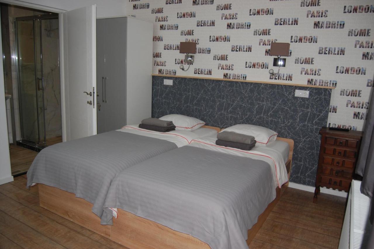 Vila Phoenix Călimăneşti Eksteriør bilde